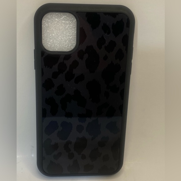 NEW BLACK LEOPARD PRINT PHONE CASE FOR IPHONE 11 - Picture 2 of 5